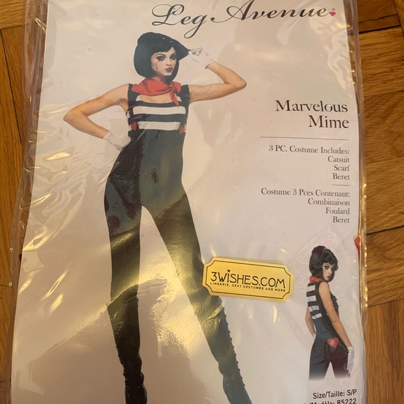 Other - Marvelous mime costume in perfect condition.